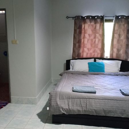 Nit Guest House 卡塔海滩 外观 照片