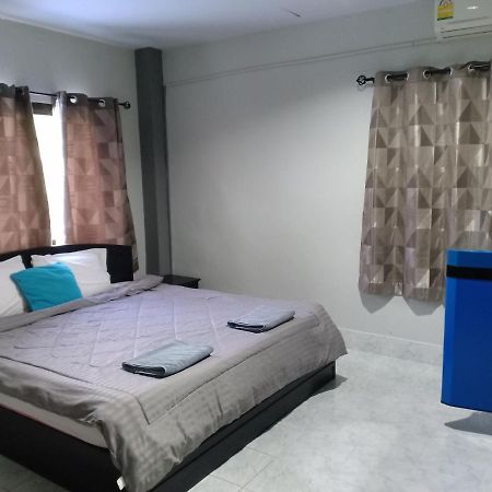 Nit Guest House 卡塔海滩 外观 照片