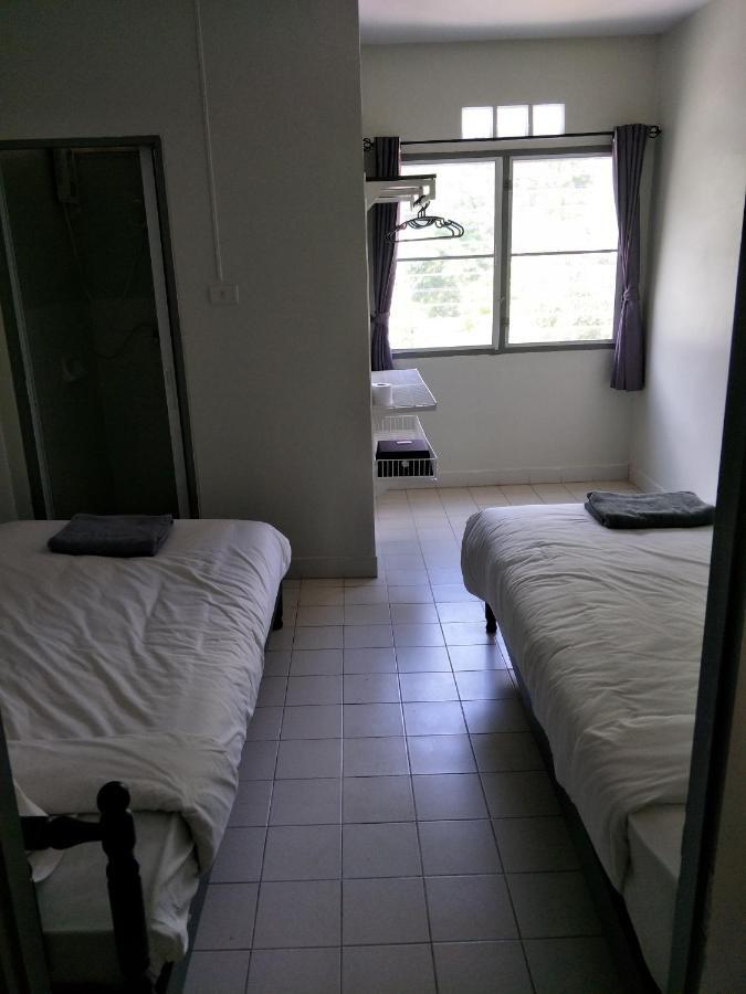 Nit Guest House 卡塔海滩 外观 照片