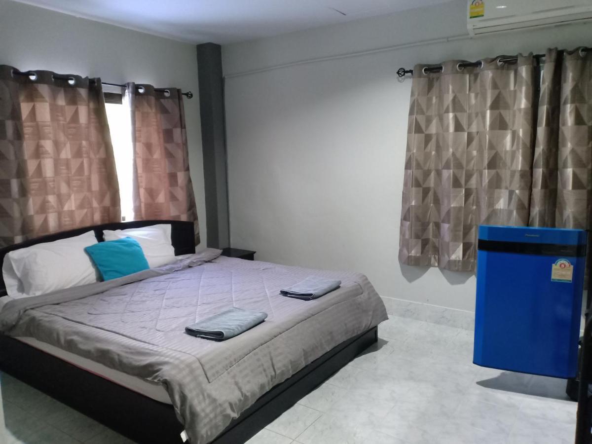 Nit Guest House 卡塔海滩 外观 照片